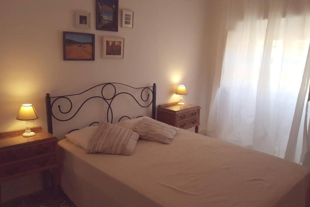 Apartamento Con Encanto, Entrada Privada Valdepeñas Exteriör bild